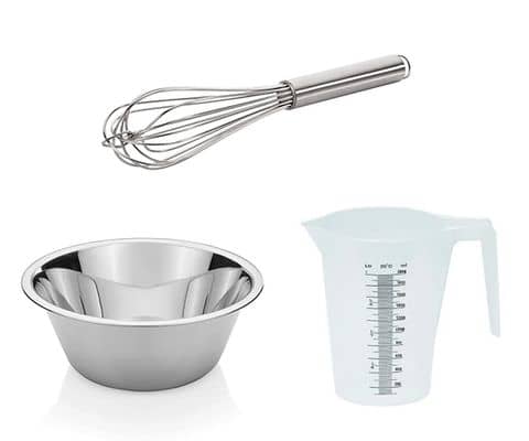 Rührschüsseln, Messbecher & Schneebesen