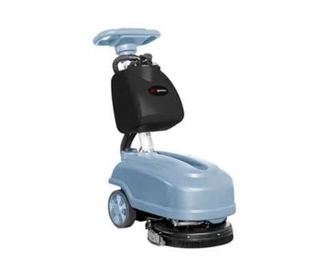 Automatic scrubbing / suction machines